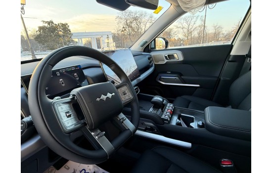 Leopard 3 Ultra, 4WD, 2025